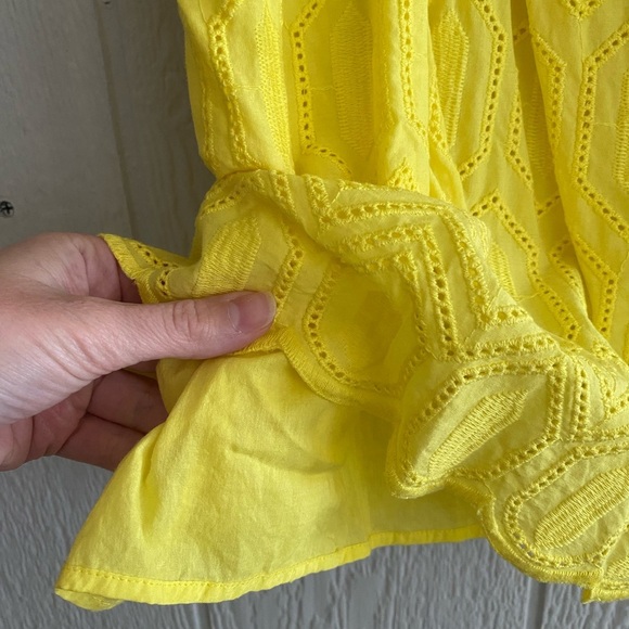 Diane von Furstenberg Yellow Eyelet Crisscross Back Scallop Hem Babydoll Tank 10 - Picture 3 of 9